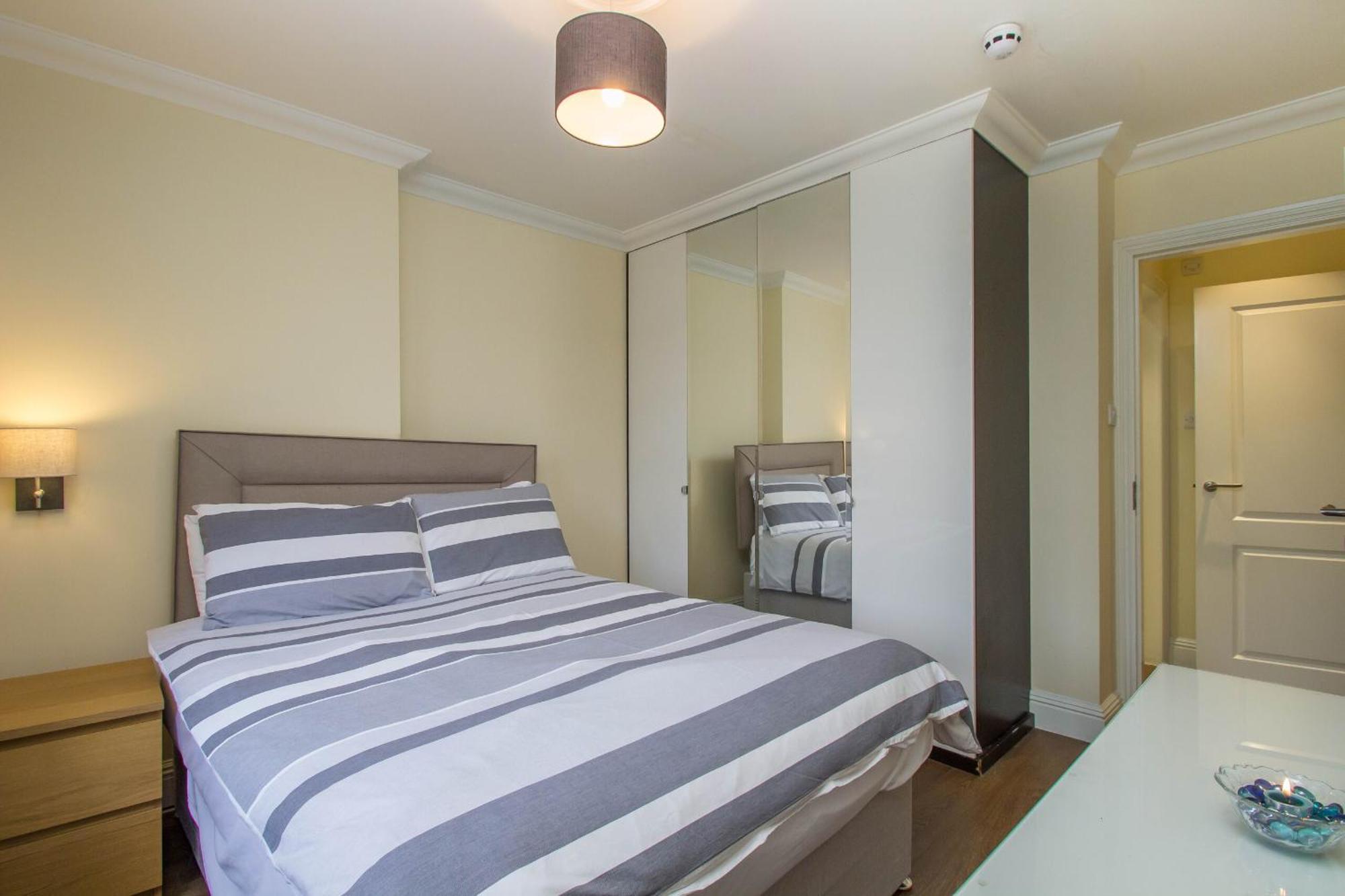 Marylebone Village Apartments Лондон Номер фото
