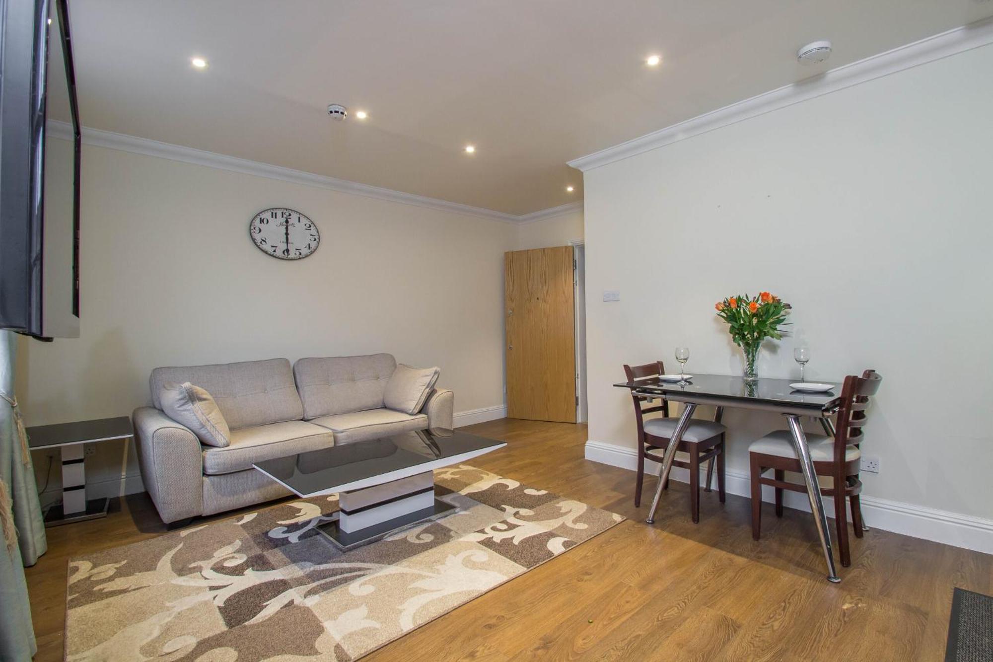 Marylebone Village Apartments Лондон Номер фото