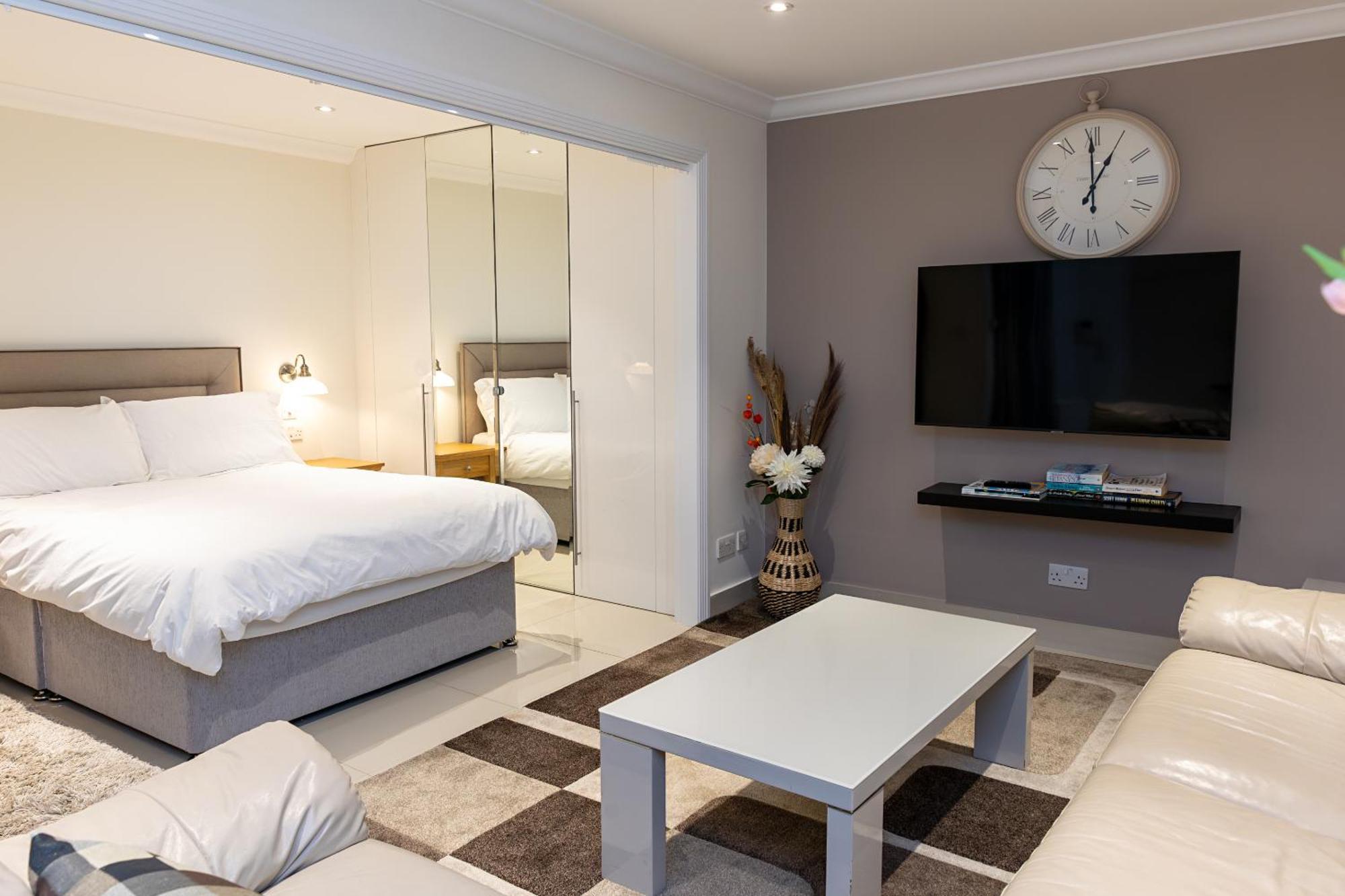 Marylebone Village Apartments Лондон Номер фото