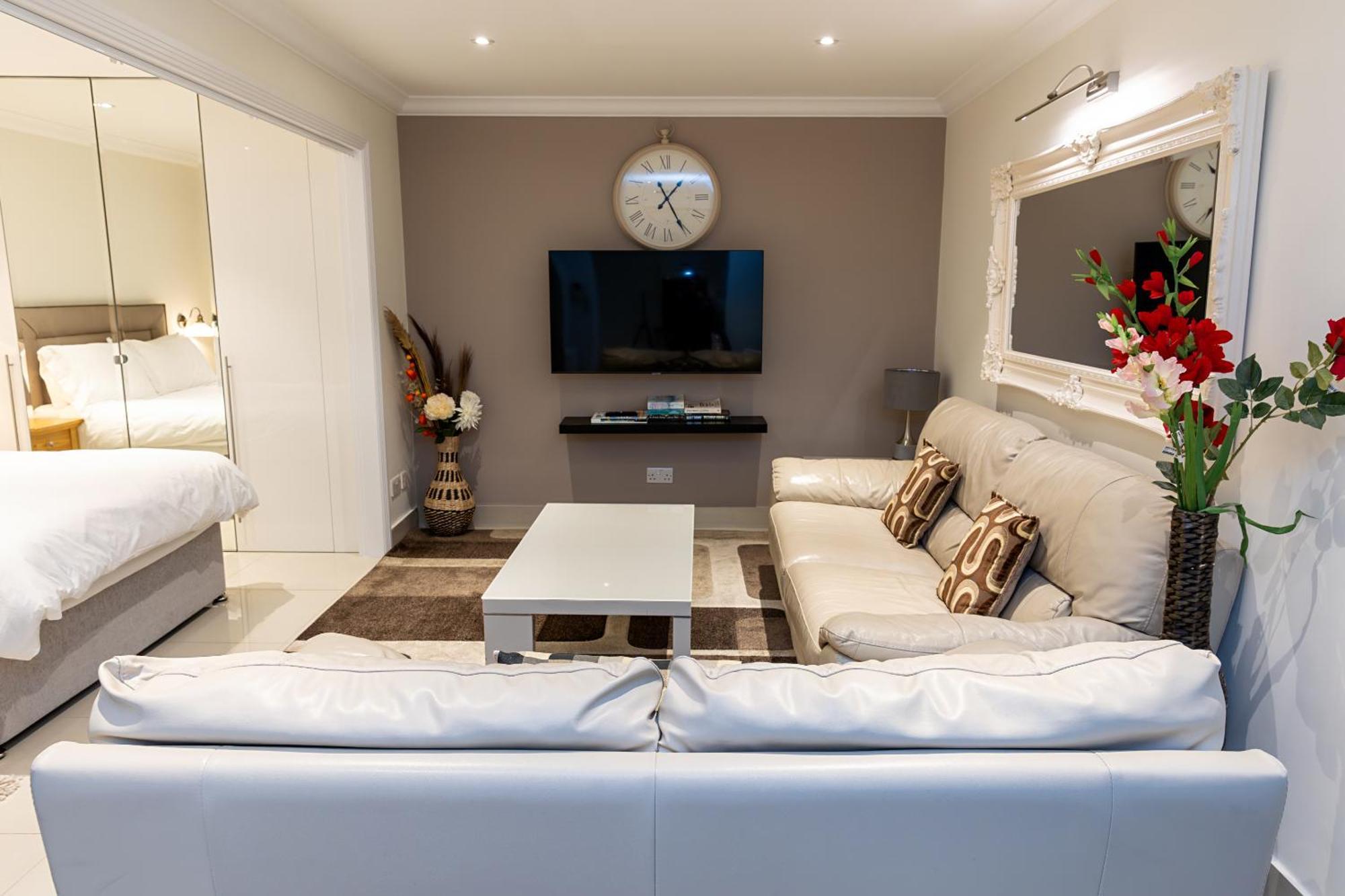 Marylebone Village Apartments Лондон Номер фото